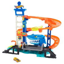 Hot Wheels City Köpek Balığından Kaçış Oyun Seti - Hdp06