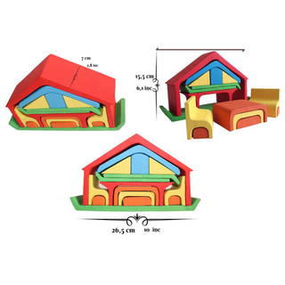 Waldorf Renkli Üçgen Çatılı Ev