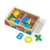 Melissa & Doug Ahşap Mıknatıslı Harfler